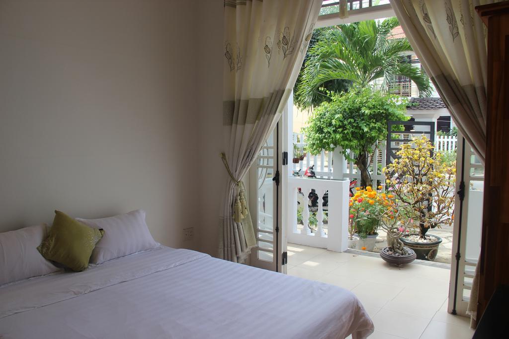 Little House Homestay Хойан Номер фото