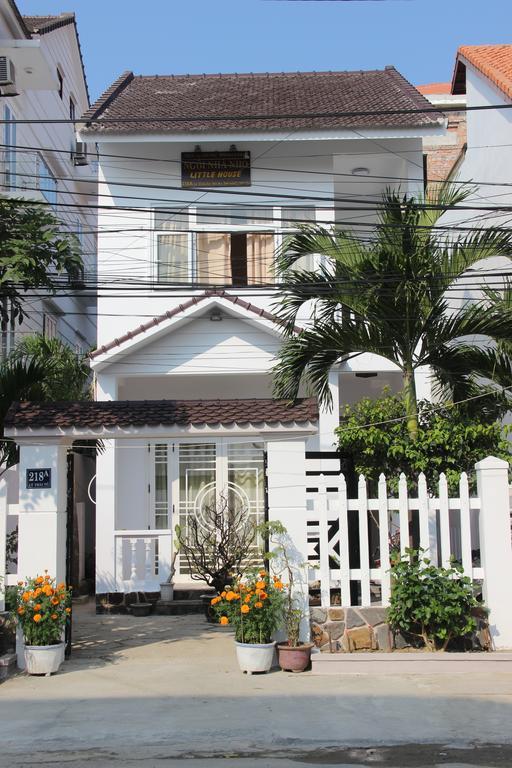 Little House Homestay Хойан Экстерьер фото
