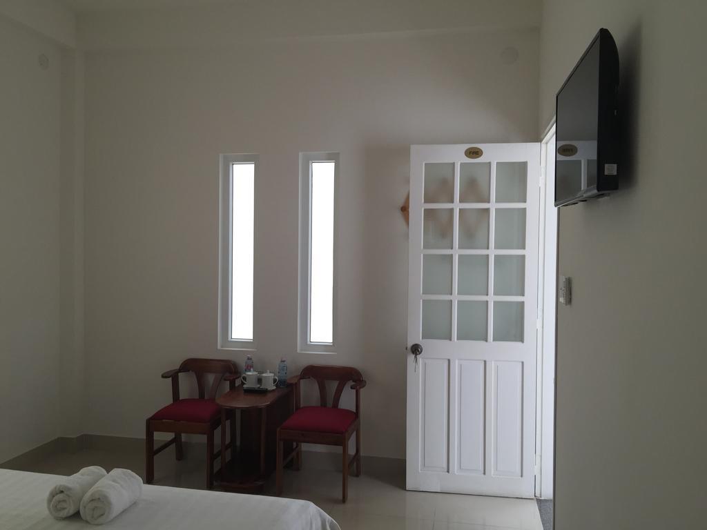 Little House Homestay Хойан Экстерьер фото