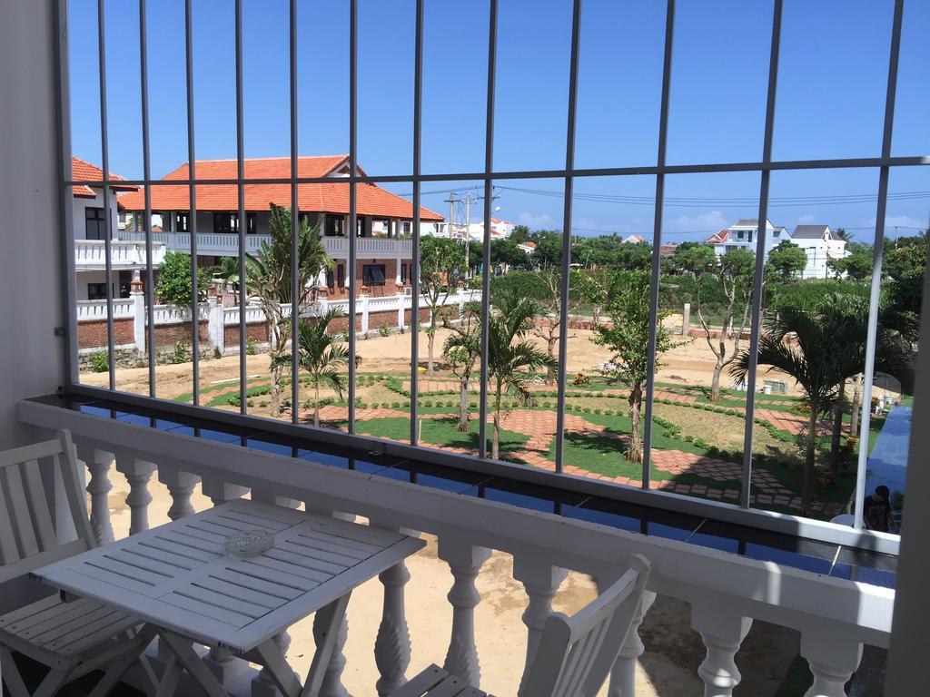 Little House Homestay Хойан Экстерьер фото